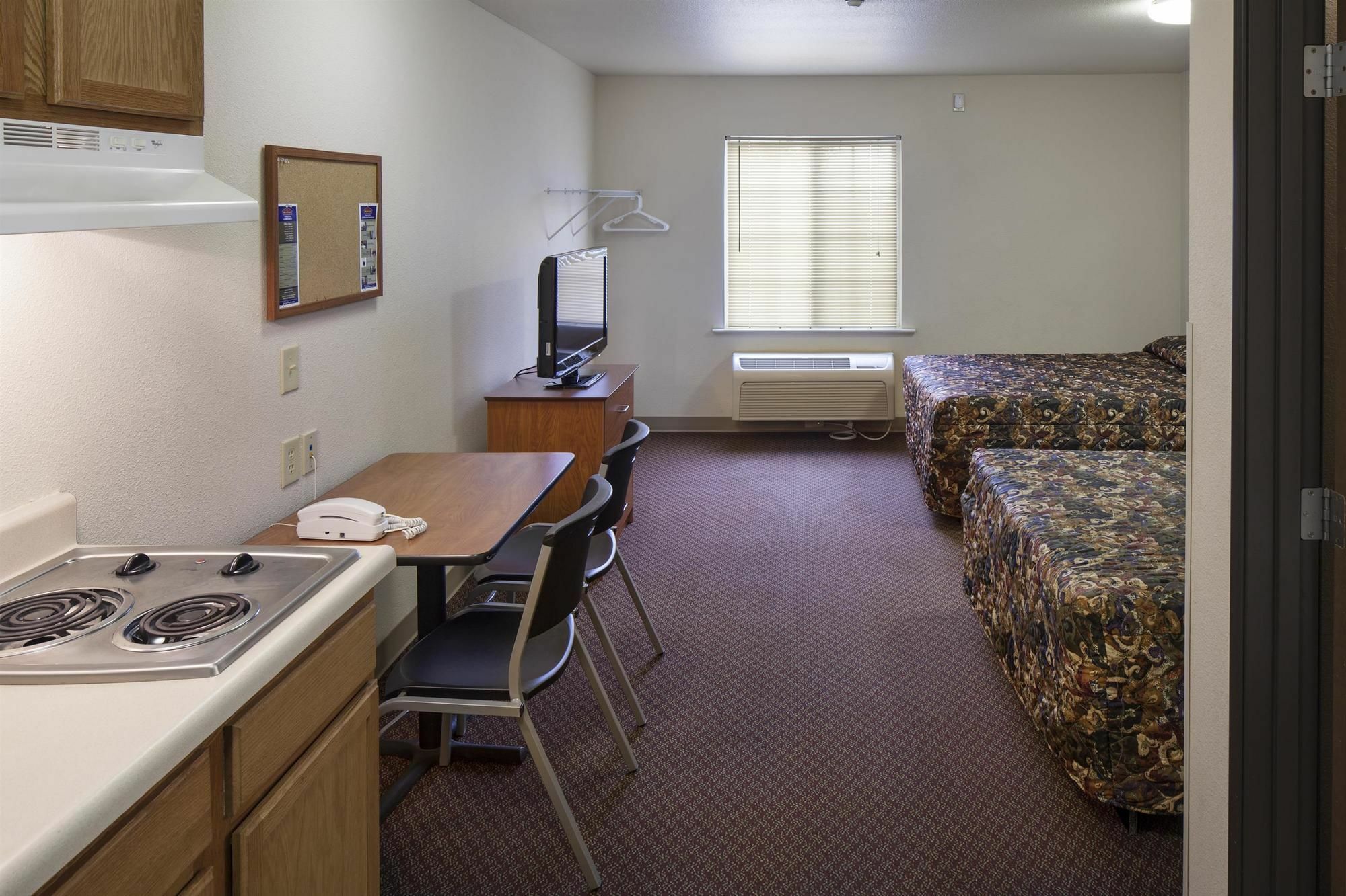 Extended Stay America Select Suites - Indianapolis - Lawrence Exterior photo